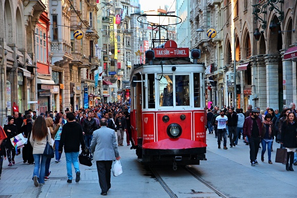 Tramvaj na Istiklal Avenue