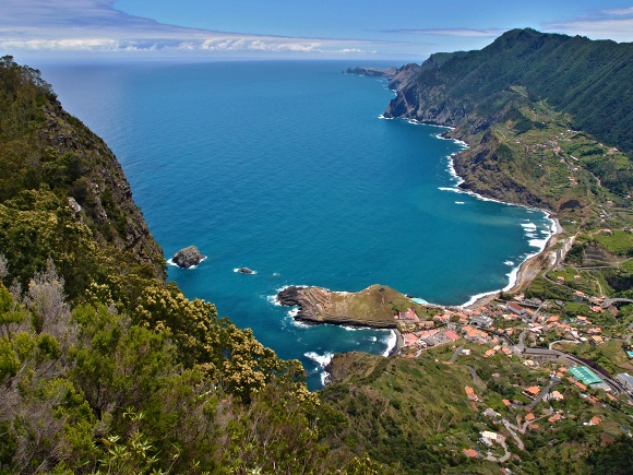 Porto da Cruz. Asi.