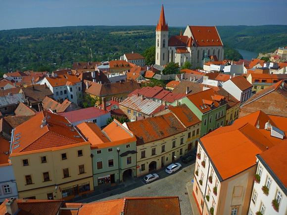 Msto Znojmo z Radnin ve