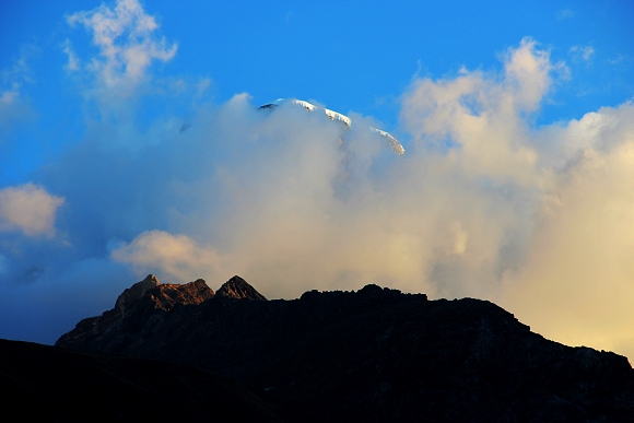 Huascaran nad mraky