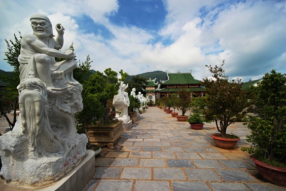 Linh Ung, Danang