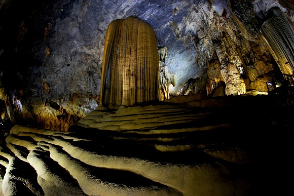 Paradise cave