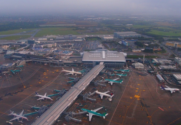 Typick detiv rno na dublinskm letiti