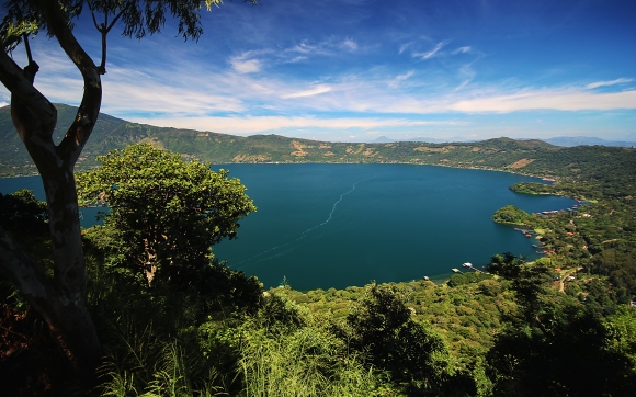 Coatepeque lake, El Salvador.