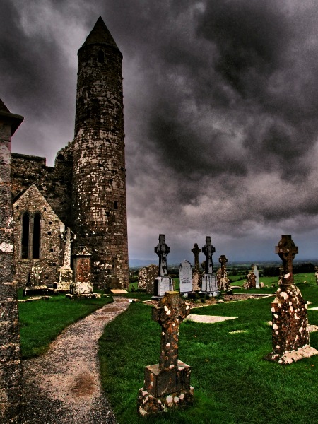 Rock of Cashel cementary