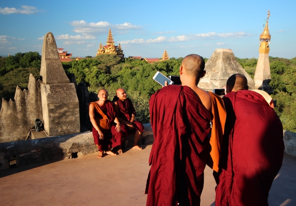 Fotc mnii, Bagan.